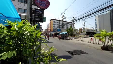 Pattaya-City-Ist-Eine-Lebendige,-Bunte-Asiatische-Stadt