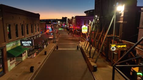 Beale-St-Y-Bb-King-En-El-Centro-De-Memphis