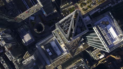 Vista-Aérea-Sobre-El-Borde-Y-El-Barco-En-Hudson-Yards,-Golden-Hour-En-Nyc,-Usa---Cenital,-Drone-Shot