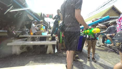 Songkran-Es-Un-Momento-Divertido-Y-Emocionante-En-Tailandia