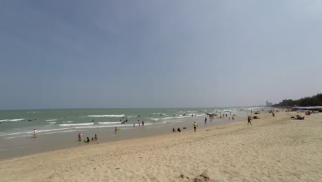 Beach-life-in-Cha-am-Thailand