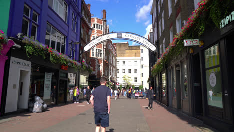 Londres,-Inglaterra,-Circa:-Zona-Comercial-En-Carnaby-Street-En-Londres,-Reino-Unido