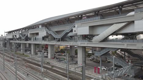 Newly-built-train-station-And-the-rail-system-supports-the-travel-of-more-people-in-Bangkok