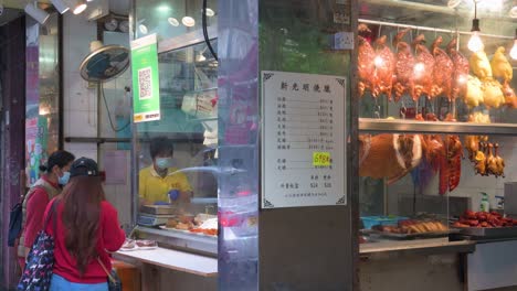 Los-Residentes-Compran-Almuerzos-En-Un-Restaurante-De-Comida-Barbacoa-Al-Estilo-De-Hong-Kong-En-Hong-Kong