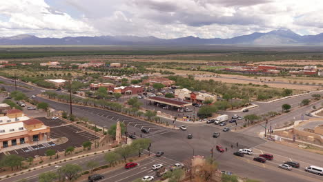 Belebte-Kreuzung-In-Der-Nähe-Von-Sahuarita-Und-Green-Valley-In-Arizona