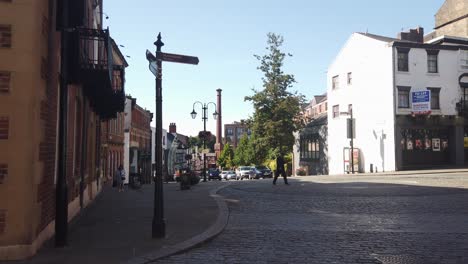 Wrexham-High-Street-An-Einem-Sonntagmorgen