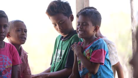 Tägliche-Aktivitäten-Für-Kinder-Kupang,-Ntt