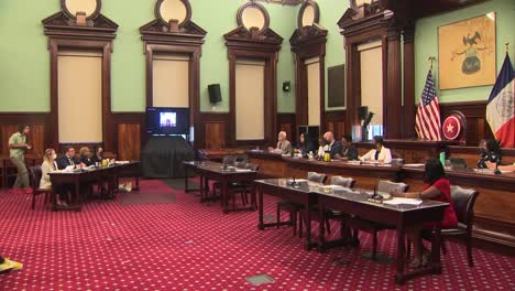 INSIDE-A-NEW-YORK-CITY-COURT-ROOM-TRIAL