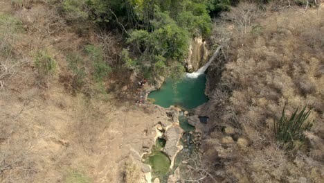 Stunning-Scenery-Of-Cascada-de-Comala-Park-In-Chiquilistlan,-Jalisco,-Mexico-With-Waterfall-And-Natural-Pool