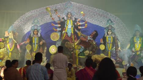 El-Festival-Más-Grande-De-Bengala-Occidental-Es-Durga-Puja-Con-El-ídolo-De-Durga-Thakur