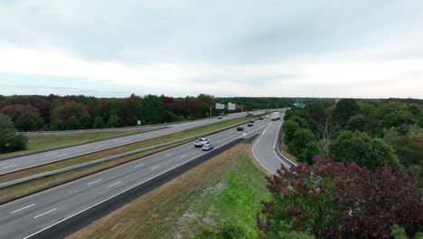 Massachusetts-Le-Da-La-Bienvenida-Firmar