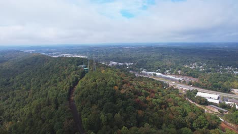 Aerial-view-of-Oak-Mountain-over-looking-Pelham,-Alabama