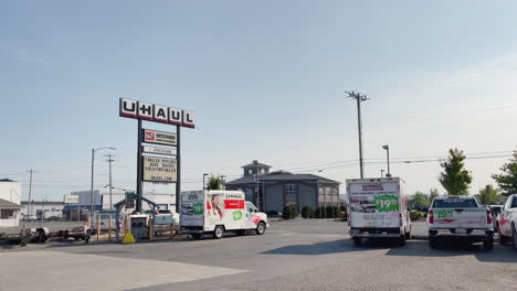 Main-Entrance-Of-U-Haul-Store-in-Coos-Bay,-Oregon