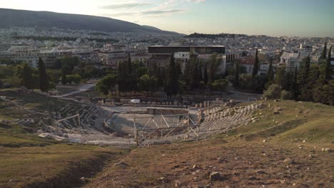 Panoramablick-Auf-Das-Theater-Des-Dionysos-Von-Oben