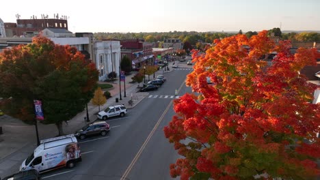 Innenstadt-Hauptstraße-In-Kleinstadt-Amerika