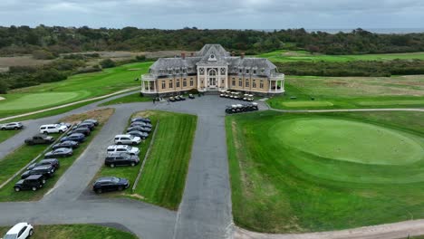 Club-De-Campo-De-Newport-Rhode-Island