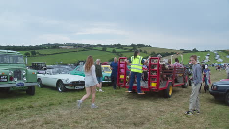 Escena-Diurna-En-El-Rally-Vintage-Great-Trethew-En-Liskeard,-Reino-Unido