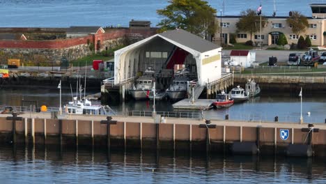 United-States-Coast-Guard-station-in-Portsmouth-Harbor,-New-Hampshire