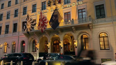 Luxury-hotel-trois-rois,-three-kings,-in-the-center-of-Basel-at-night