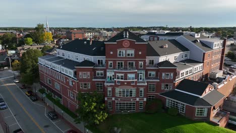 Sheraton-Portsmouth-Harborside-Hotel.-Rising-Aerial-establishing-shot