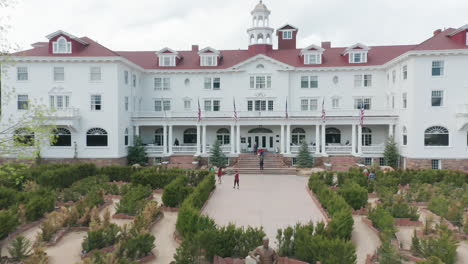 Stanley-Hotel-in-Estes-Park-Colorado-was-the-inspiration-for-the-Overlook-Hotel-from-the-Shining-and-was-used-in-the-TV-series