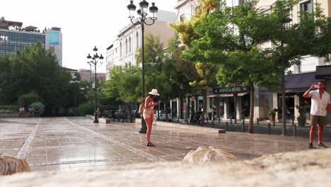 Busy-Streets-of-Greece