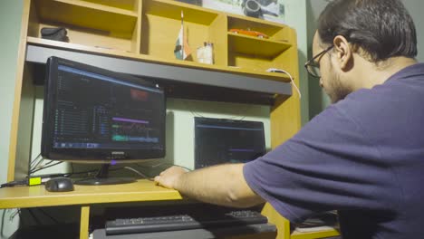 Filmmaker-editing-on-his-desk