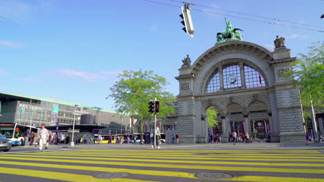 Lucerna-Suiza,-Circa-:-Estación-De-Tren-De-Lucerna-En-Lucerna,-Suiza