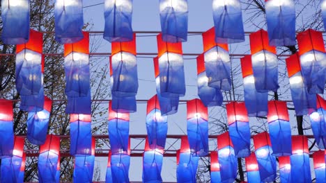 korean-traditional-lantern-hanging-on-street-during-korean-cultural-festival