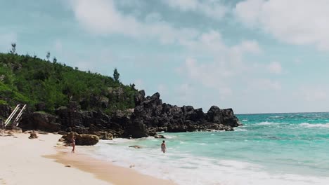 Church-Bay-Beach-is-a-small-wonderful-beach-in-Southampton,-Bermuda