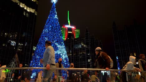 Outdoor-Ice-Skating-Rink-with-Christmas-tree-in-downtown-Pittsburgh