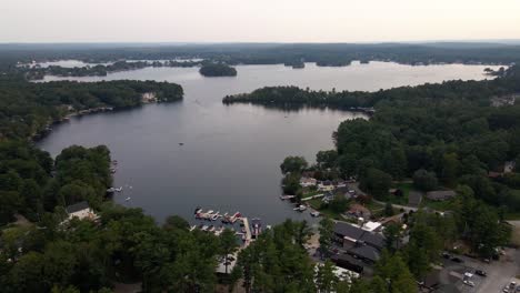 Aerial-view-over-the-Indian-Ranch-on-the-coast-of-the-Reid-Smith-Cove,-in-Webster,-USA