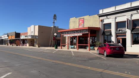 Willcox-Arizona,-USA-Old-buildings-and-Rex-Allen-Museum