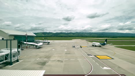 Foto-De-Un-Avión-Comercial-Listo-Para-Despegar-En-Chiapas-Mexico