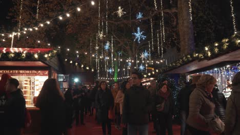 Mercado-Navideño-En-Londres