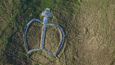 Aerial-view-of-the-chalk-Wye-Crown,-located-on-the-hillside-of-the-Wye-Valley-near-Ashford,-Kent