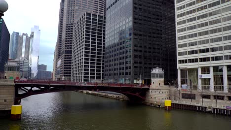 Ansichten-Aus-Dem-Alltag-In-The-Loop,-Chicago