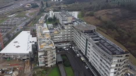 Krankenhaus-Ponte-A-Niccheri,-Bagno-A-Ripoli,-Florenz