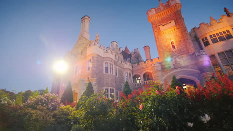 Casa-Loma-Castle-In-Der-Dämmerung