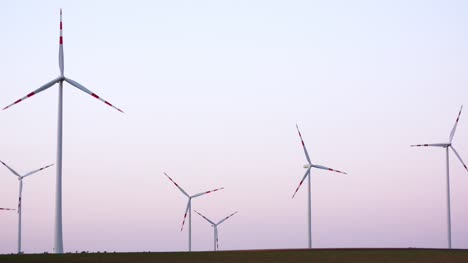 Luftaufnahme-Von-Windmühlen-Farm-Strom-Energieerzeugung-12