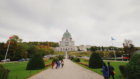 Montreal-Das-Oratorium-Des-Heiligen-Joseph-Ist-Ein-Oratorium-Der-Katholischen-Kirche-Auf-Dem-Mont-Royal-In