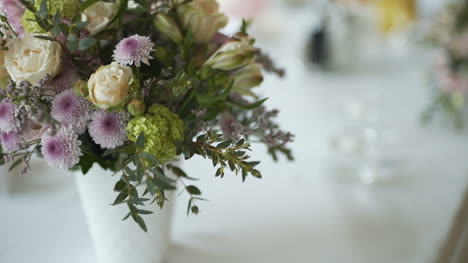 Fresh-Flowers-On-Table
