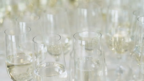 New-Year-Champagne-Flutes-1