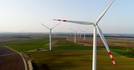 Vista-Aérea-View-Of-Windmills-Farm-Power-Energy-Production-32