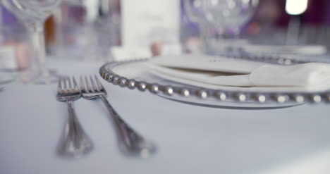 Luxus-Dekorierter-Tisch-Für-Hochzeitsessen-8