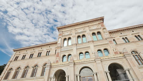 The-Building-Of-The-National-Museum-Of-Sweden-Is-Sweden's-Largest-Museum-Of-Fine-Arts-Wide-Lens-Vide