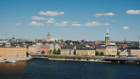 Panorama-Der-Stadt-Stockholm-Ein-Klarer-Sonniger-Tag-In-Der-Hauptstadt-Von-Schweden-4k-Video