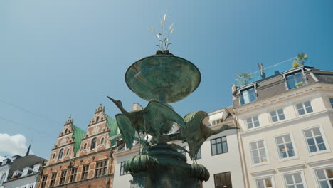 Stork-Fountain-Is-Located-On-Amagertorv-In-The-Center-Of-Copenhagen-Denmark