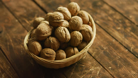 Bowl-with-yummy-walnuts