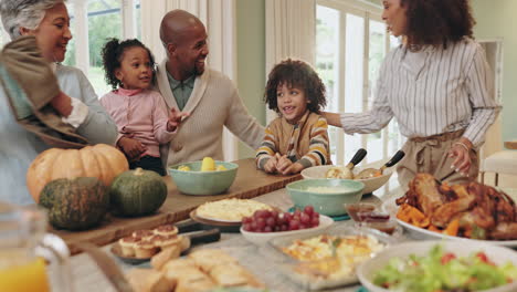 family thanksgiving dinner